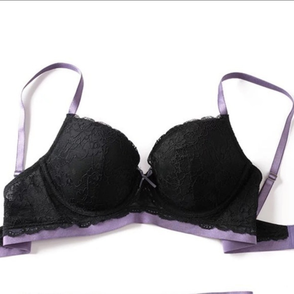 Adore Me Shavronne dreamy Black Purple Trim Lingerie Bra New w tags 32C